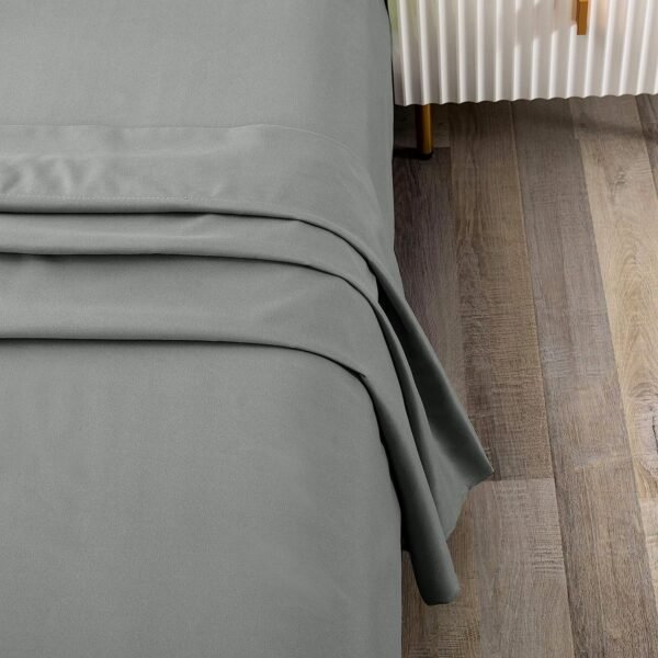 1pc Breathable Flat Bed Sheet, Ultra Soft And Wrinkle Resistant Double Brushed Flat Sheet, Assorted Color - 180cm x 227cm