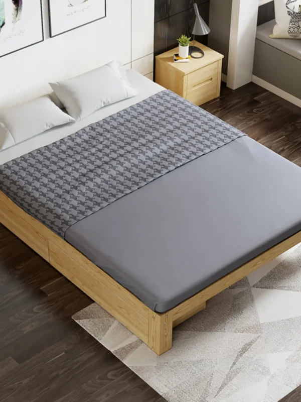 Tatami Bed Frame Solid Wood Bed Factory Direct Sales Single Bed Rental Room Without Headboard Modern Simple Double 1.5 Meters