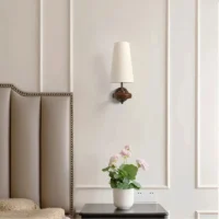 French Vintage Solid Wood Wall Lamp Retro Luxury Ambient Background Light for Bedroom Bedside Lighting