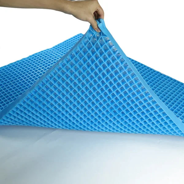 Breathable Gel Mattress Topper with Cooling Grid Design – Queen (150×200cm, 3cm)