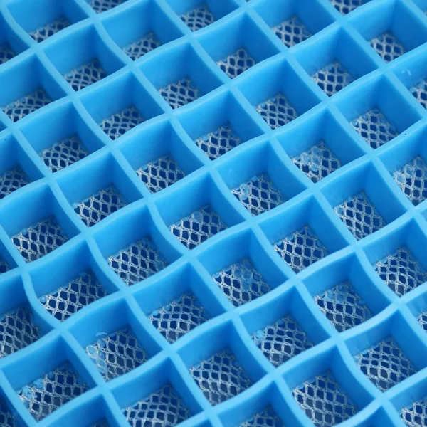 Breathable Gel Mattress Topper with Cooling Grid Design – Queen (150×200cm, 3cm)